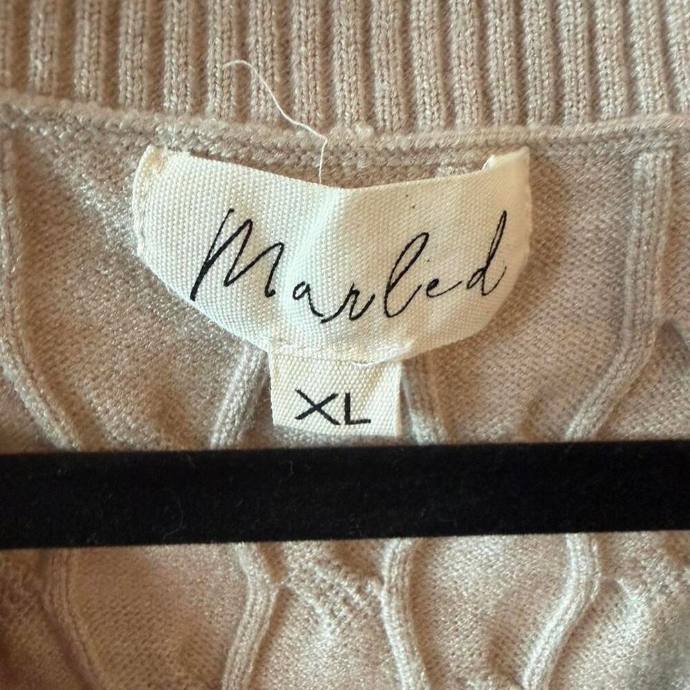 Marled Women's Cream Cable Knit Vest - Picture 4 of 4